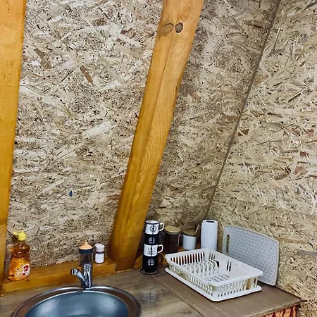 Pyramid Valley Apartment *